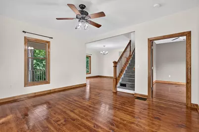 323 E Main Street, Maple Rapids, MI 48853 - Photo 9