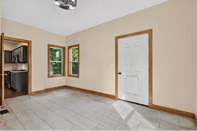 323 E Main Street, Maple Rapids, MI 48853 - Photo 19