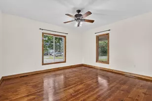 323 E Main St, Maple Rapids, MI 48853 - Photo 25