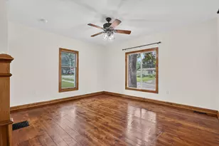 323 E Main St, Maple Rapids, MI 48853 - Photo 23
