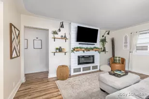 3973 41st St SW, Grandville, MI 49418 - Photo 7