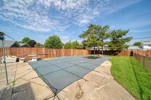 4312 Appletree Ln, Lansing, MI 48917 - Photo 45