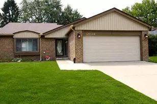 15158 Congress Dr, Sterling Heights, MI 48313 - Photo 1