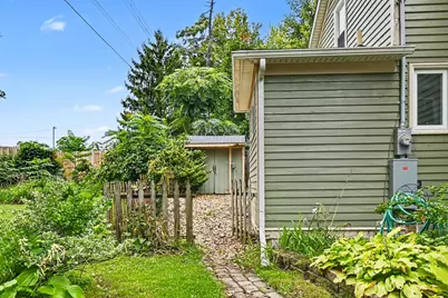 310 Fleming Street, Howell, MI 48843 - Photo 17