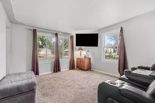 3352 Wilson Ave SW, Grandville, MI 49418 - Photo 5