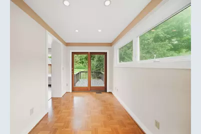 946 College Avenue, Adrian, MI 49221 - Photo 15