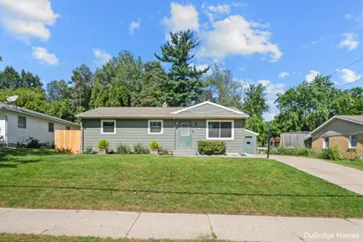 977 Coventry Drive NW, Grand Rapids, MI 49544 - Photo 39