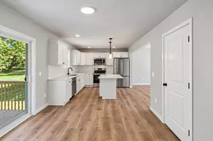 385 Pinery Ln, Fremont, MI 49412 - Photo 5