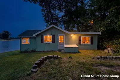 2667 W Selkirk Lake Drive, Shelbyville, MI 49344 - Photo 1