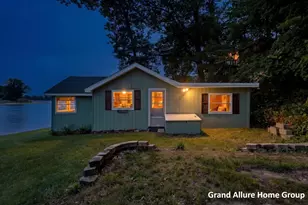 2667 W Selkirk Lake Dr, Shelbyville, MI 49344 - Photo 1