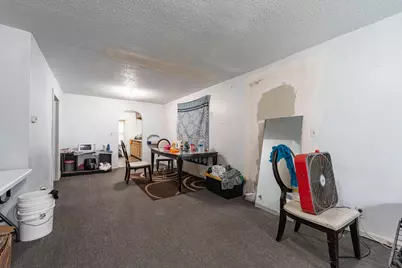 411 N Fair Avenue, Benton Harbor, MI 49022 - Photo 3