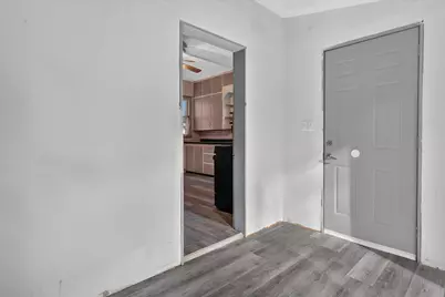 635 S Saint Joseph Avenue, Niles, MI 49120 - Photo 9