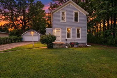 635 S Saint Joseph Avenue, Niles, MI 49120 - Photo 1