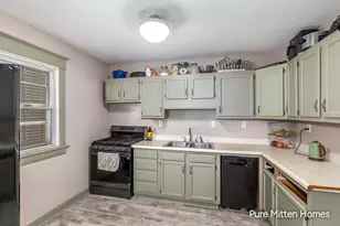1543 Turner Ave, Grand Rapids, MI 49504 - Photo 9