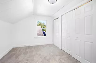 105 Clifton Pl, Battle Creek, MI 49017 - Photo 13