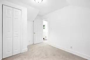 105 Clifton Pl, Battle Creek, MI 49017 - Photo 11
