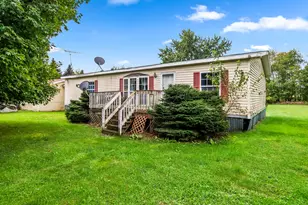 474 Clarendon Rd, Quincy, MI 49082 - Photo 3