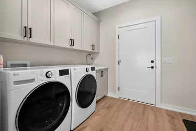 5405 Harborview Pass, Kalamazoo, MI 49009 - Photo 33