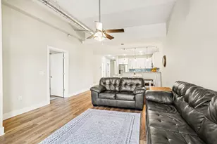 460 Broadway St, South Haven, MI 49090 - Photo 5