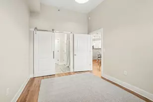 460 Broadway St, South Haven, MI 49090 - Photo 11