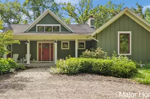 9422 Cottage Park Dr, Greenville, MI 48838 - Photo 5
