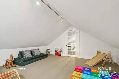 1154 Cadillac Drive SE, Grand Rapids, MI 49506 - Photo 15