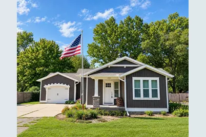 1321 Kinney Avenue NW, Grand Rapids, MI 49534 - Photo 1