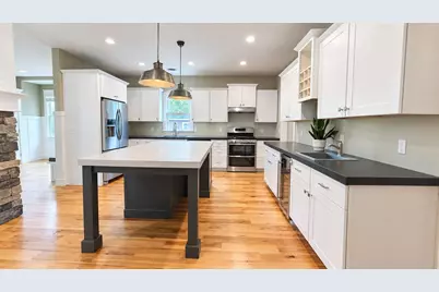 1321 Kinney Avenue NW, Grand Rapids, MI 49534 - Photo 5