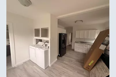 116 W Territorial Road, Battle Creek, MI 49015 - Photo 3