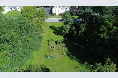 2720 4 Mile Road NW, Grand Rapids, MI 49544 - Photo 9