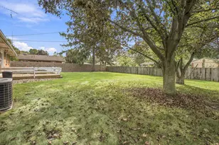 976 Jean Ann Dr, Saint Joseph, MI 49085 - Photo 53
