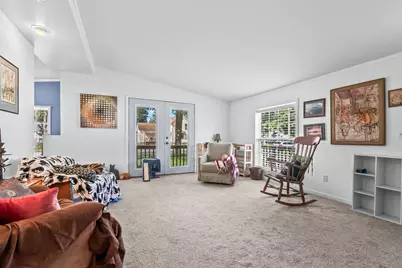 330 N Matteson Street, Bronson, MI 49028 - Photo 11