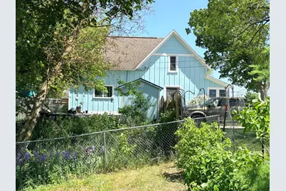 164 Monroe Street, Manistee, MI 49660 - Photo 23