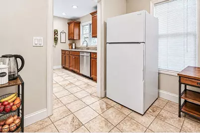 680 E Empire Avenue, Benton Harbor, MI 49022 - Photo 21