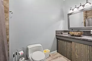 501 N Rath Ave, Ludington, MI 49431 - Photo 17