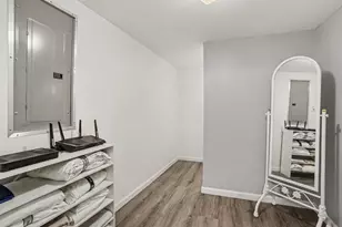 501 N Rath Ave, Ludington, MI 49431 - Photo 23