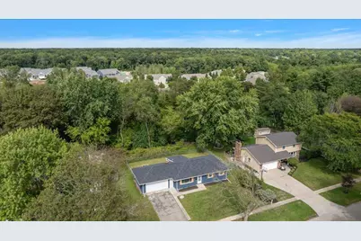 3644 Edinburgh Drive, Kalamazoo, MI 49006 - Photo 11