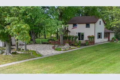 1180 S Bainbridge Center Road, Benton Harbor, MI 49022 - Photo 1