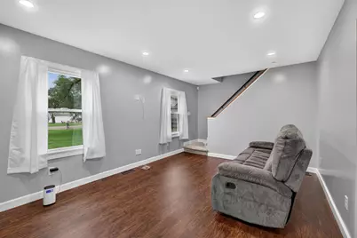 555 N Pleasant Street, Jackson, MI 49202 - Photo 11