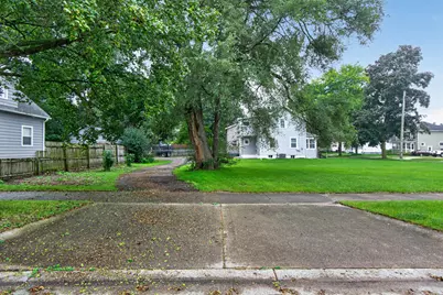 555 N Pleasant Street, Jackson, MI 49202 - Photo 45