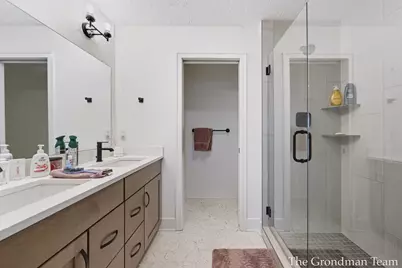 818 S Lake Street, Whitehall, MI 49461 - Photo 27
