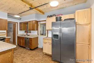 21 S Gibbs St, White Cloud, MI 49349 - Photo 9