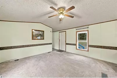 6890 E 46 Road, Cadillac, MI 49601 - Photo 19