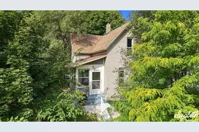 721 Lafayette Avenue NE, Grand Rapids, MI 49503 - Photo 1