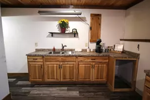 200 S Kalamazoo St, White Pigeon, MI 49099 - Photo 13