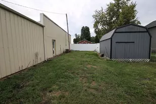 200 S Kalamazoo St, White Pigeon, MI 49099 - Photo 39