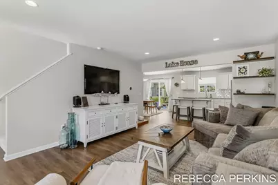 724 Preserve Drive, South Haven, MI 49090 - Photo 9
