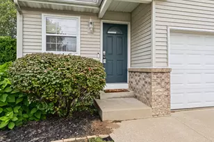 652 Wilshire Ct, Holland, MI 49423 - Photo 3