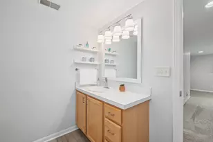 652 Wilshire Ct, Holland, MI 49423 - Photo 23