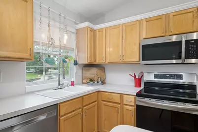 652 Wilshire Court #5, Holland, MI 49423 - Photo 5
